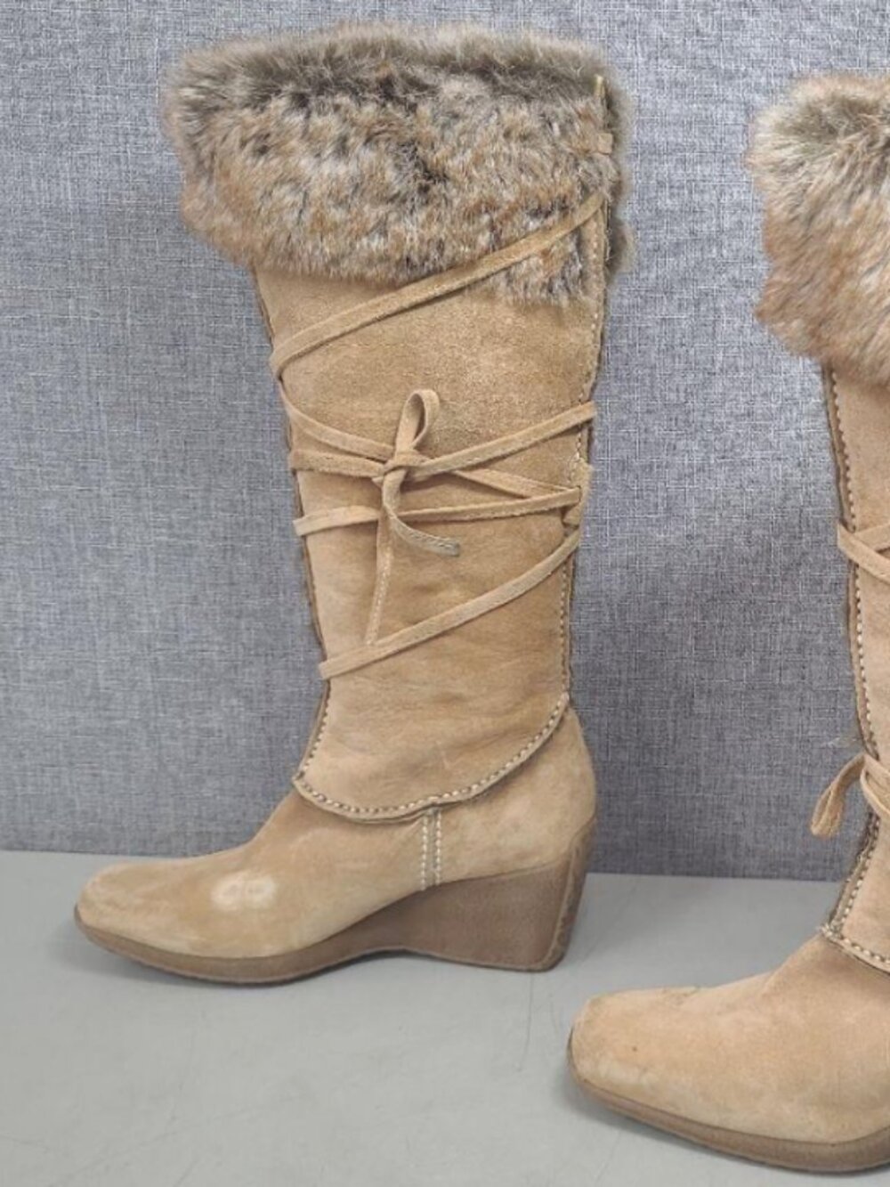 Tan Leather Mid-Calf Wedge Boots with Faux Fur Cuff Womens Size 7